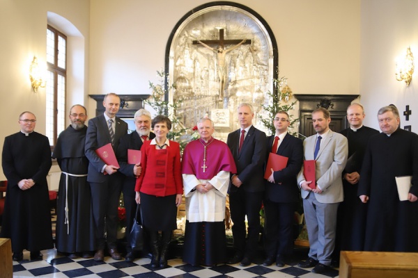 zaprzysiężenie komisji historycznej procesu beatyfikacyjnego sługi bożego jánosa esterházyego